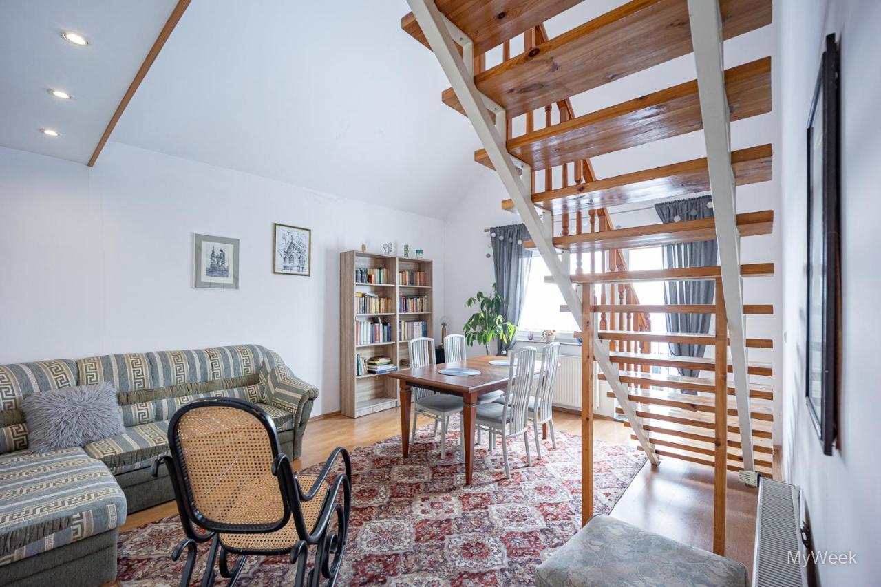 Dom Artysty, Myweek Villa Bystrzyca Kłodzka Buitenkant foto